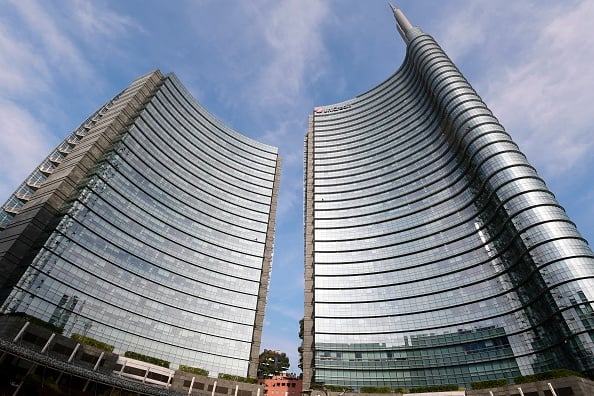 UniCredit: con un matrimonio con una banca francese potrebbe nascere una JP Morgan europea?