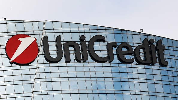 UniCredit: con lo scorporo e creazione subholding potrebbe fare un regalo di tre miliardi ai suoi azionisti