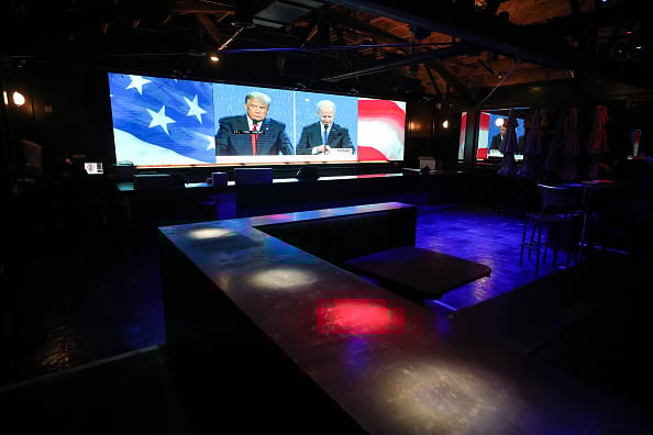 Donald Trump e Joe Biden si sfidano nell'ultimo dibattito prima delle elezioni presidenziali Usa del prossimo 3 novembre
