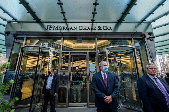 Gli strategist di JP Morgan parlano di Nirvana per Wall Street grazie al mix vittoria Joe Biden-no Blue Wave e vaccino Pfizer