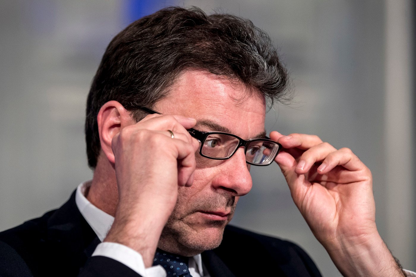 giorgetti-birth-rate-by-2042-italy-risks-losing-18-of-its-gdp