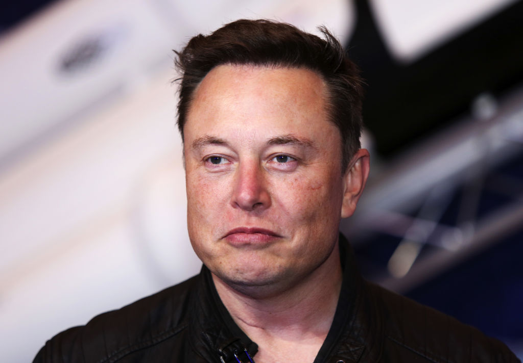 Elon Musk launches into new business, rumor about lithium refining